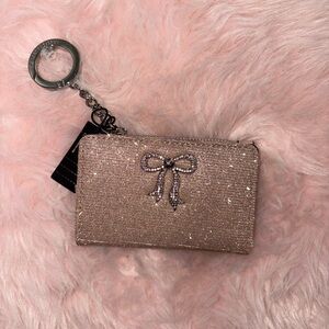 Victoria's Secret Glitter
Bow
Foldover Card Case
Keychain
Rose Gold